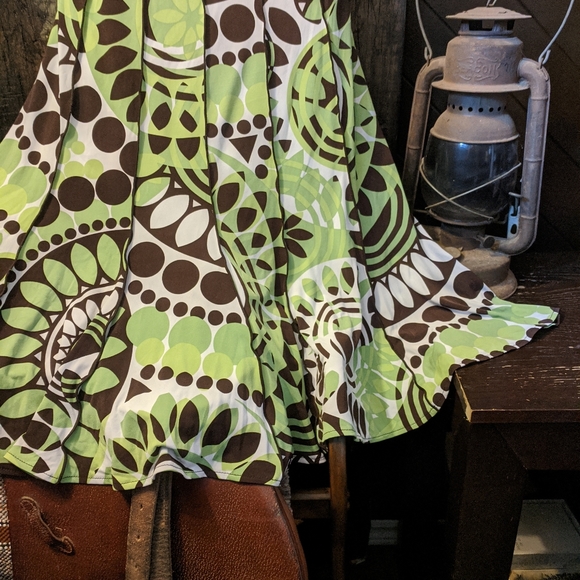 Gorgeous Sandra Darren dress. Sz 10 - Picture 2 of 6